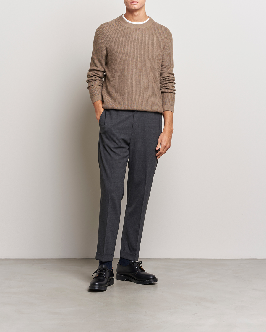 Herr | Tröjor | Tiger of Sweden | Elssler Merino Pullover Olive Grey