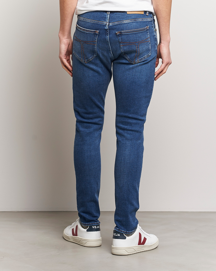 Herr | Jeans | Tiger of Sweden | Evolve Stretch Cotton Jeans Medium Blue