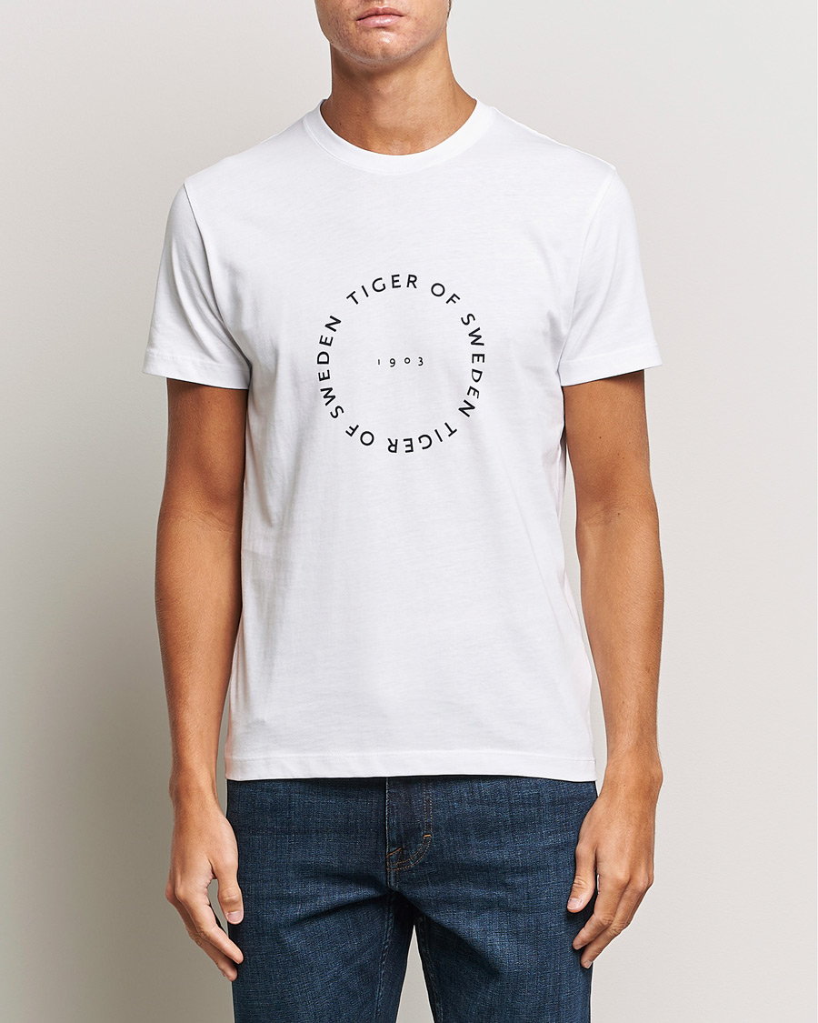 Herr | T-Shirts | Tiger of Sweden | Dillan Crew Neck Logo T-Shirt Pure White