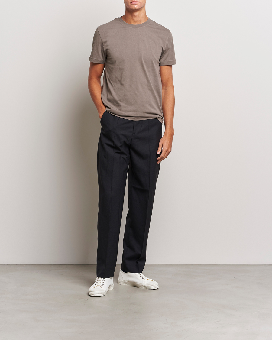Herr | T-Shirts | Tiger of Sweden | Dillan Crew Neck T-Shirt Dark Stone
