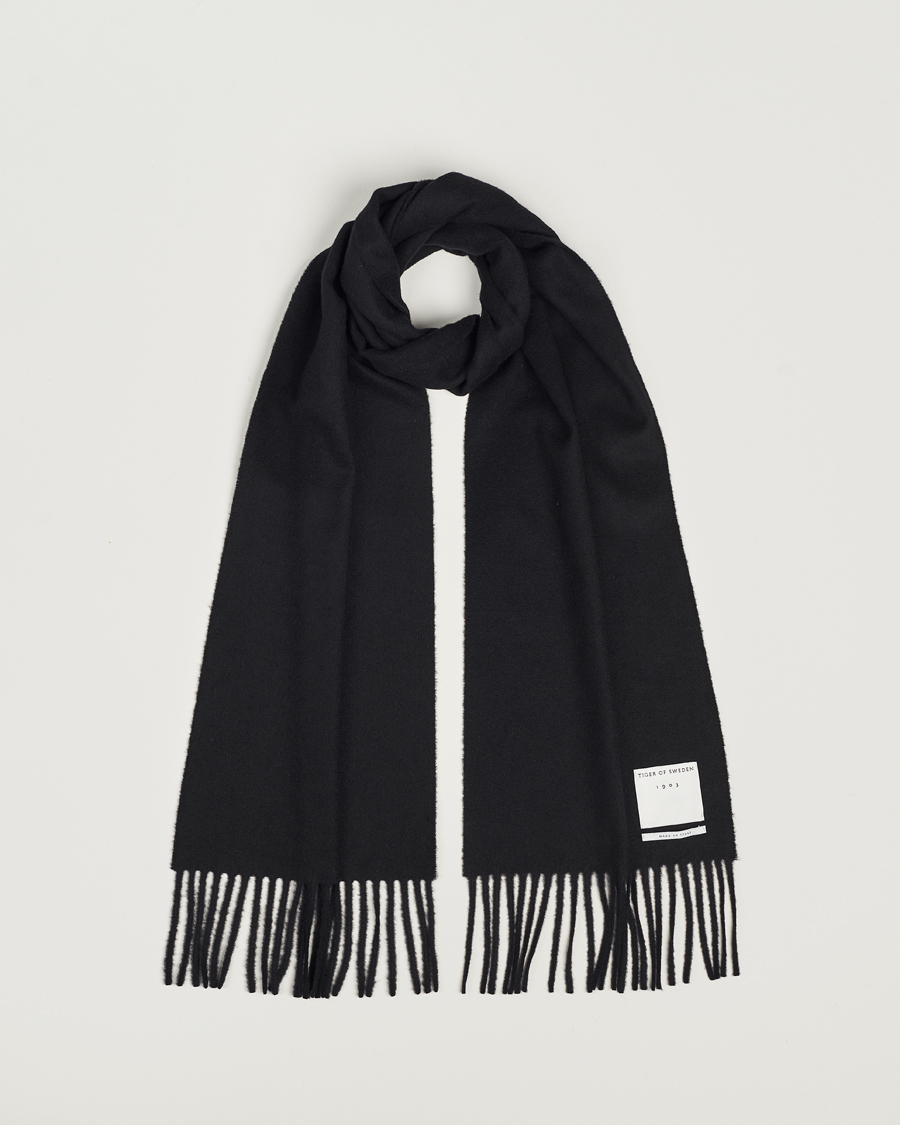 Herr | Tiger of Sweden Sylan Wool Scarf Black | Tiger of Sweden | Sylan Wool Scarf Black