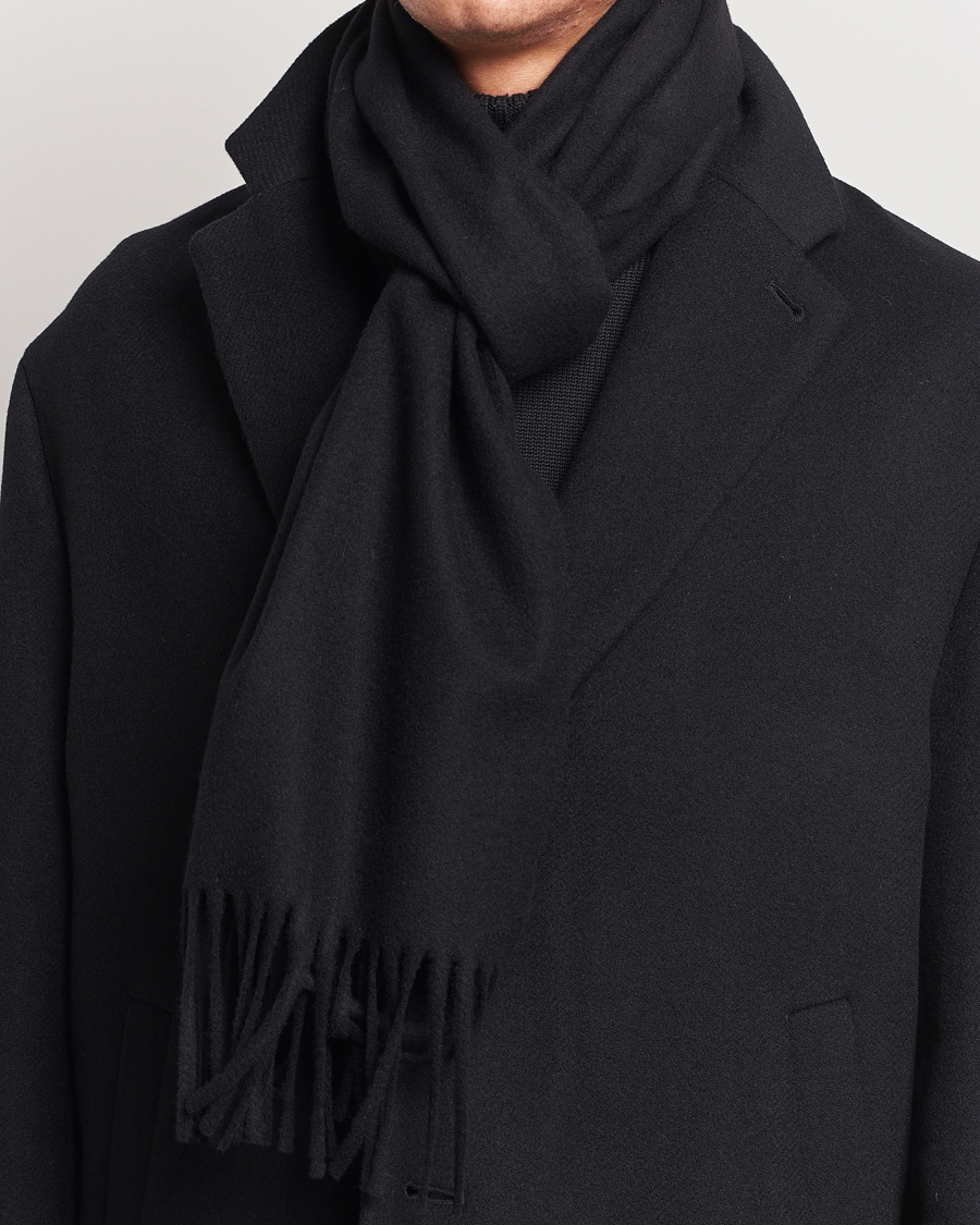Herr | Tiger of Sweden Sylan Wool Scarf Black | Tiger of Sweden | Sylan Wool Scarf Black