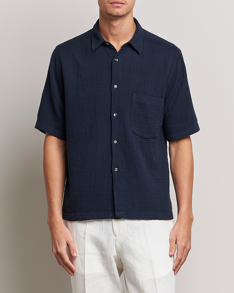 Herr | Business & Beyond | Oscar Jacobson | Short Sleeve City Crepe Cotton Shirt Navy