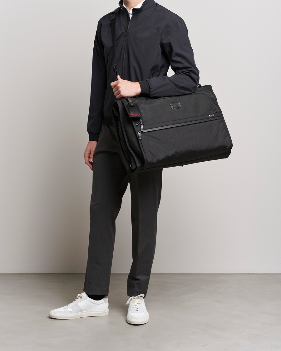 Herr | Accessoarer | TUMI | Alpha 3 Garment Tri-Fold Carry On Black