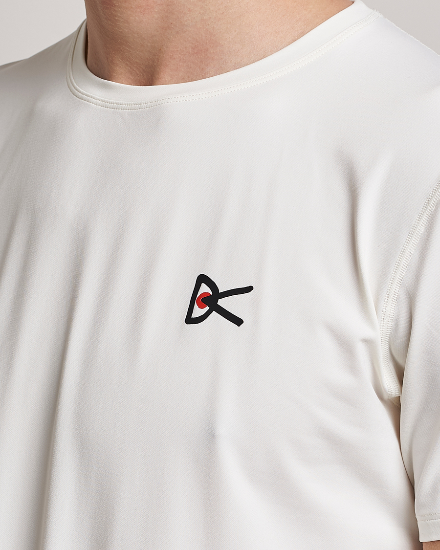 Herr | T-Shirts | District Vision | Deva-Tech Short Sleeve T-Shirt White