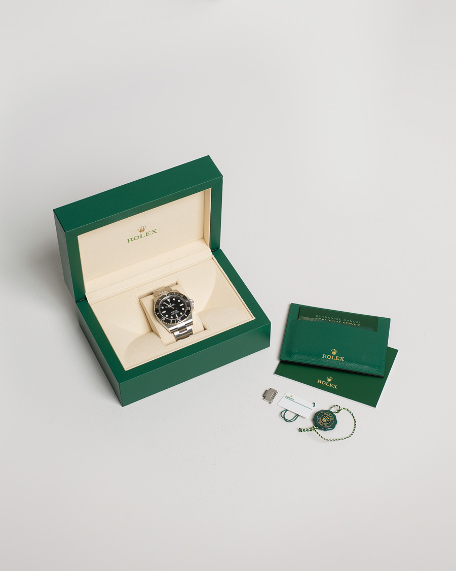 Herr | Pre-Owned & Vintage Watches | Rolex Pre-Owned | Submariner 124060 Oyster Perpetual Steel Black