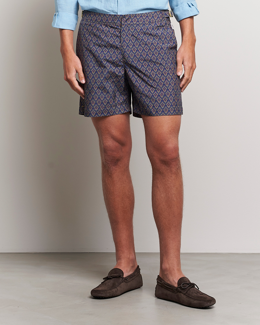 Herr | Badbyxor | Orlebar Brown | Bulldog Sunny Deco Printed Swimshorts Midnight Navy
