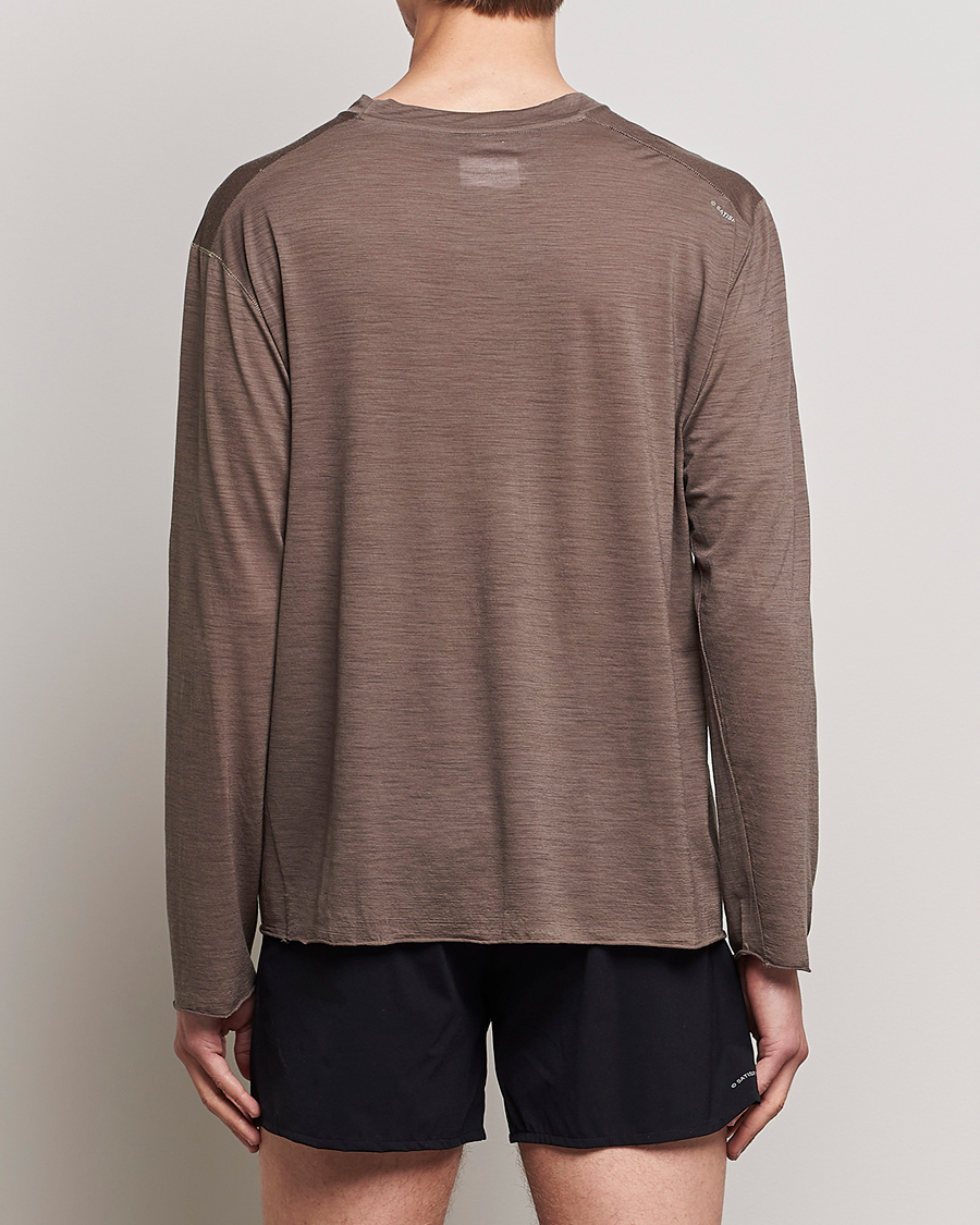 Herr | T-Shirts | Satisfy | CloudMerino Long Tee Warm Stone