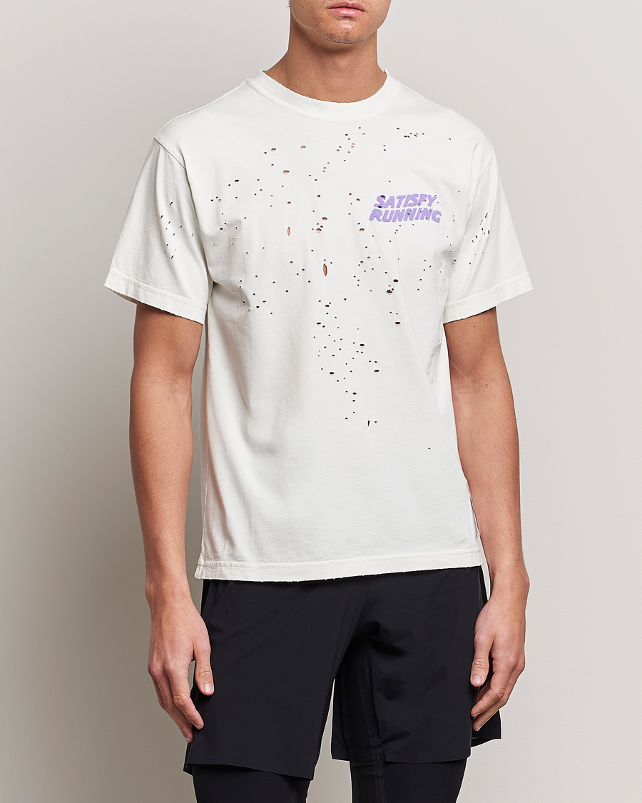 Herr | T-Shirts | Satisfy | MothTech T-Shirt Off White