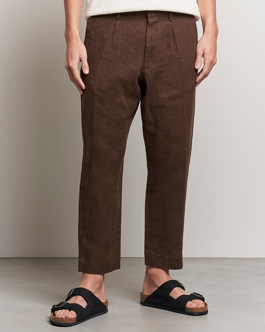 Herr | Byxor | NN07 | Bill Pleated Linen Trousers Brown