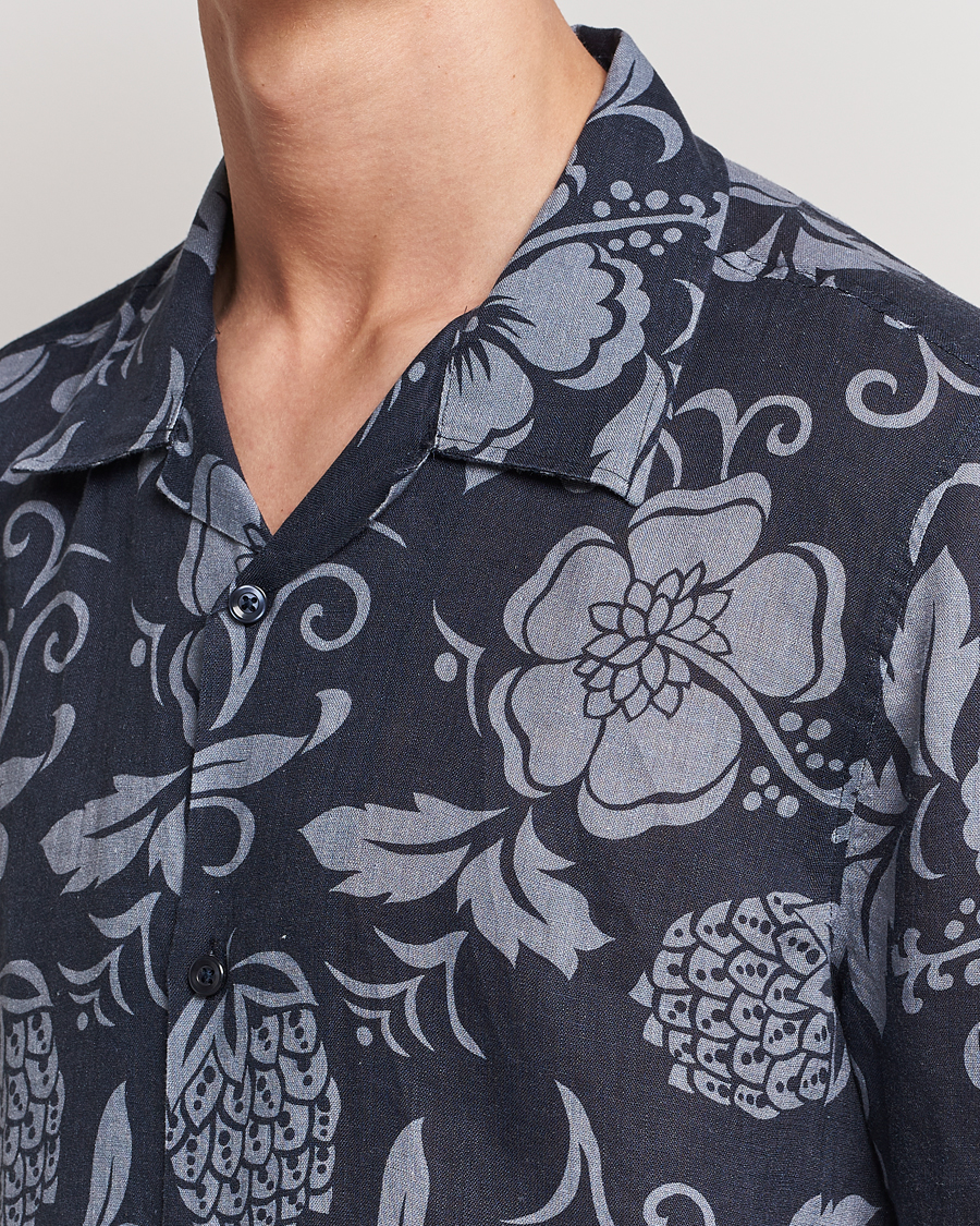 Herr | Skjortor | NN07 | Ole Short Sleeve Printed Linen Shirt Navy