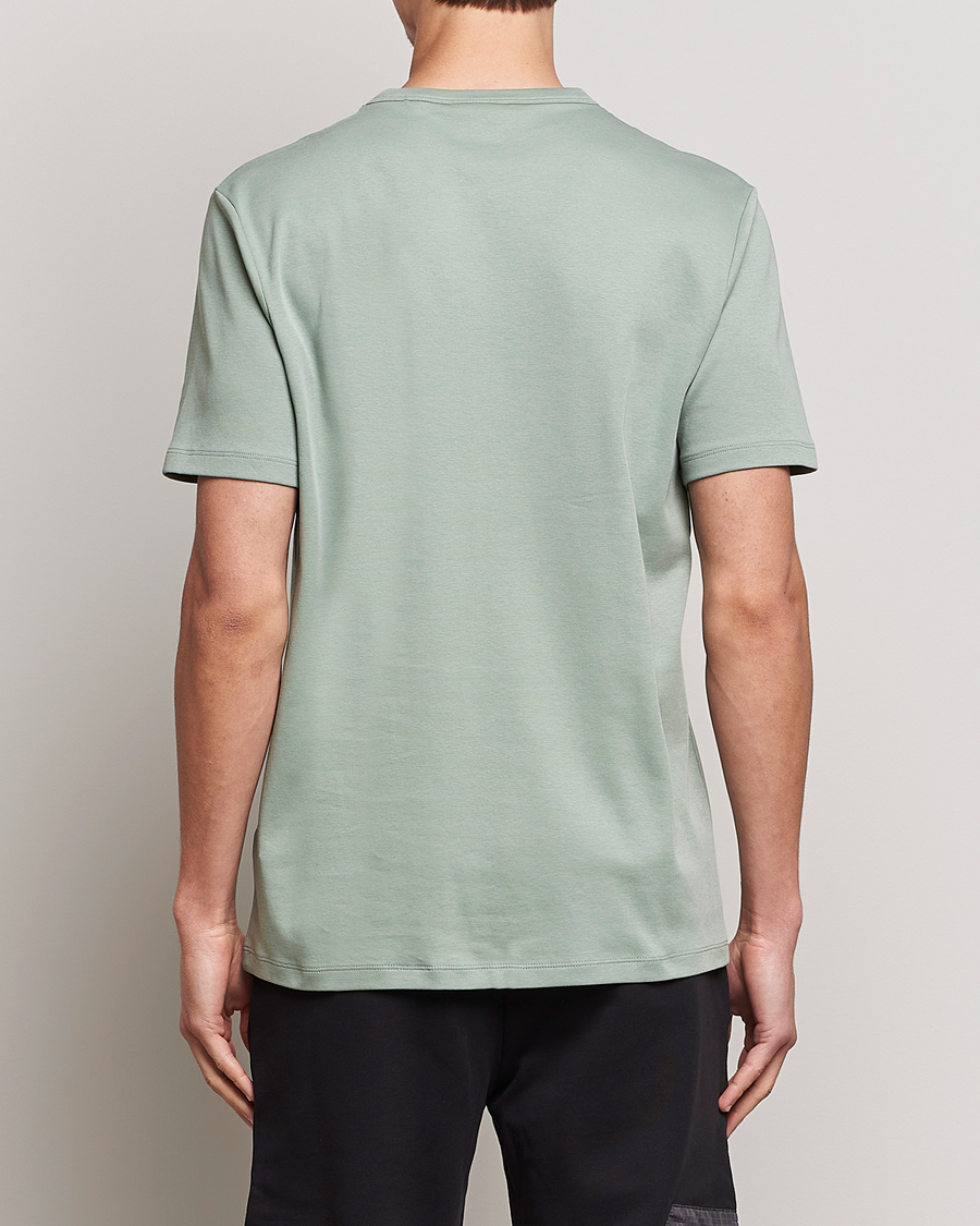 Herr | T-Shirts | HUGO | Dozy Crew Neck T-Shirt Pastel Green