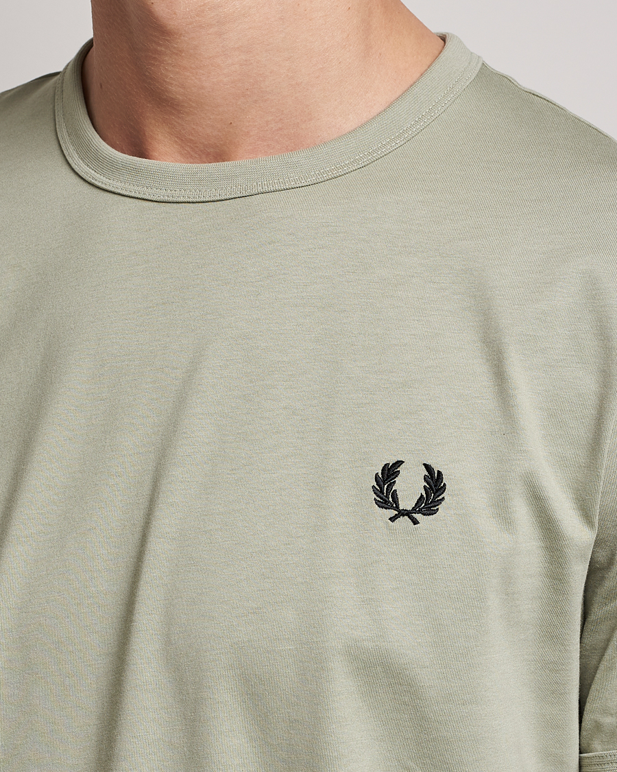 Herr | T-Shirts | Fred Perry | Ringer Cotton T-Shirt Seagrass