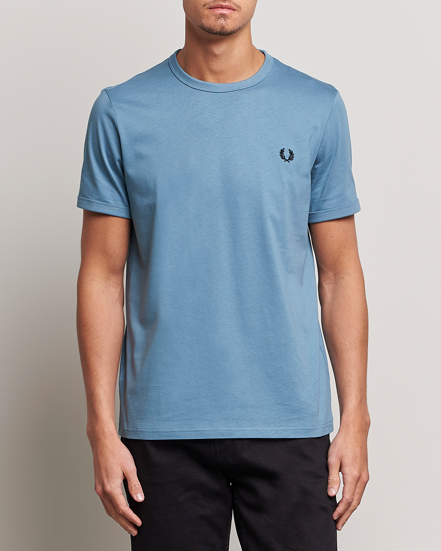 Herr | Fred Perry | Fred Perry | Ringer Cotton T-Shirt Ash Blue