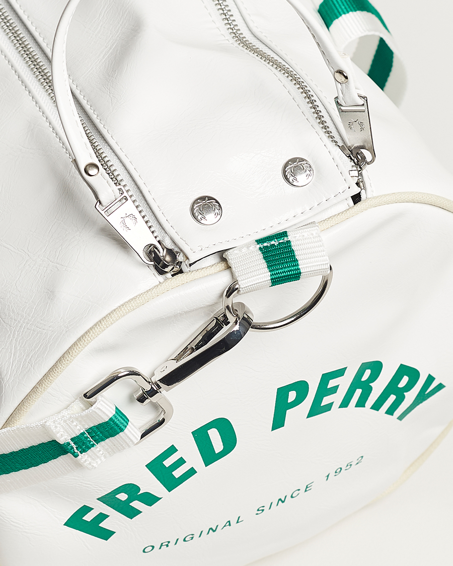 Herr | Fred Perry Classic Barrel Bag Snow White | Fred Perry | Classic Barrel Bag Snow White