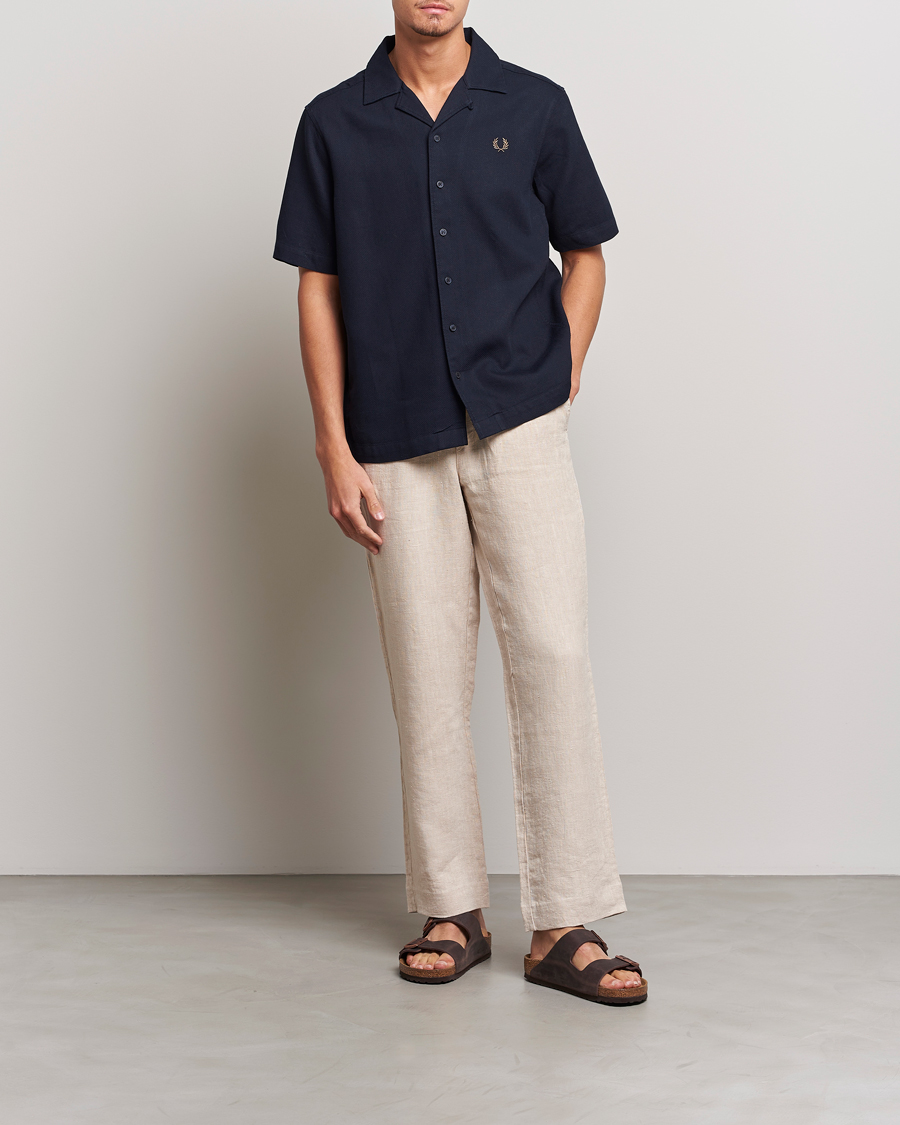 Herr | Skjortor | Fred Perry | Woven Pique Short Sleeve Linen Shirt Navy