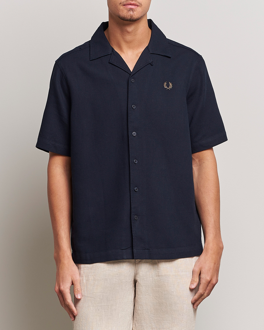 Herr | Skjortor | Fred Perry | Woven Pique Short Sleeve Linen Shirt Navy