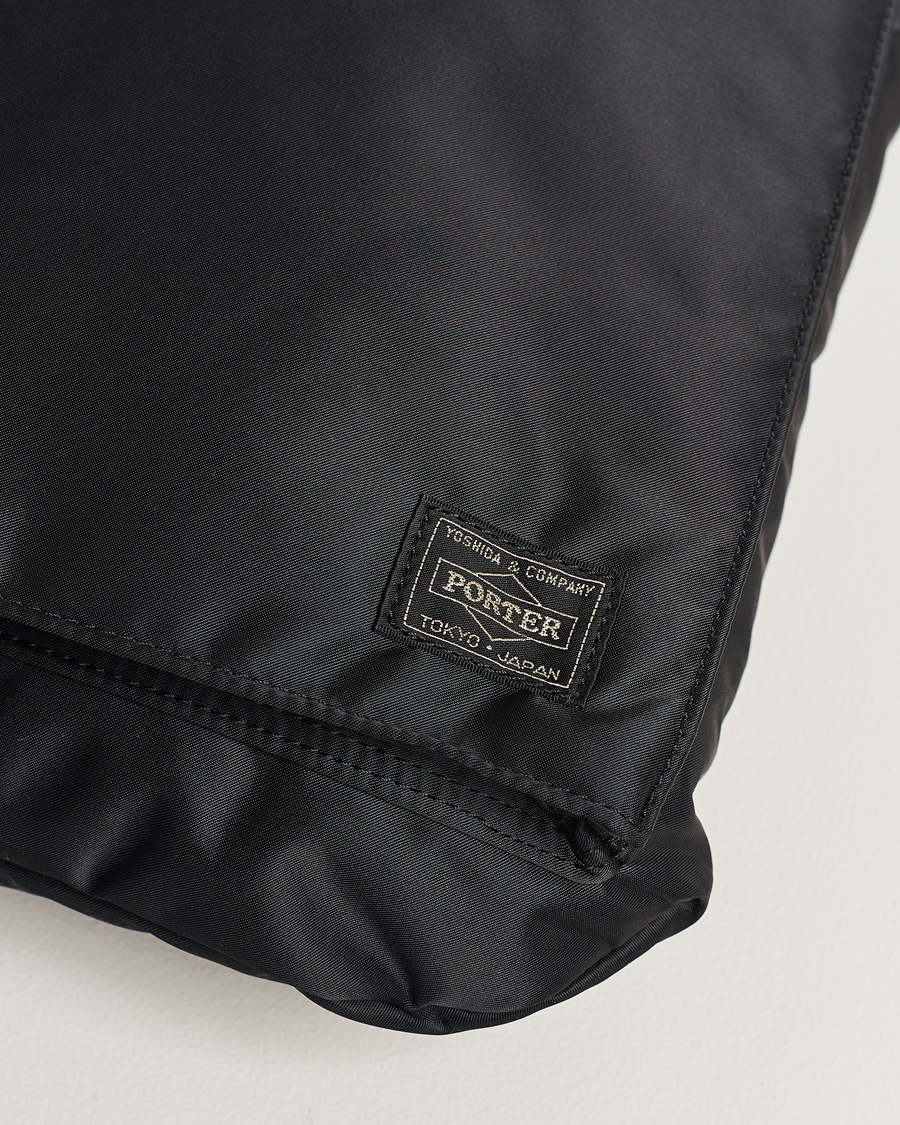 Herr | Porter-Yoshida & Co. Tanker Short Helmet Bag Black | Porter-Yoshida & Co. | Tanker Short Helmet Bag Black