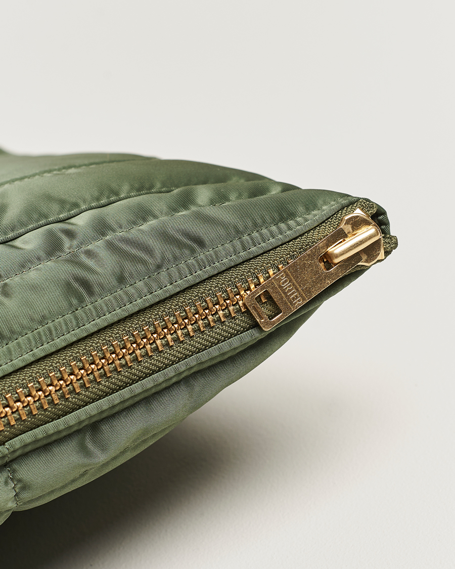 Herr | Porter-Yoshida & Co. Tanker Short Helmet Bag Sage Green | Porter-Yoshida & Co. | Tanker Short Helmet Bag Sage Green