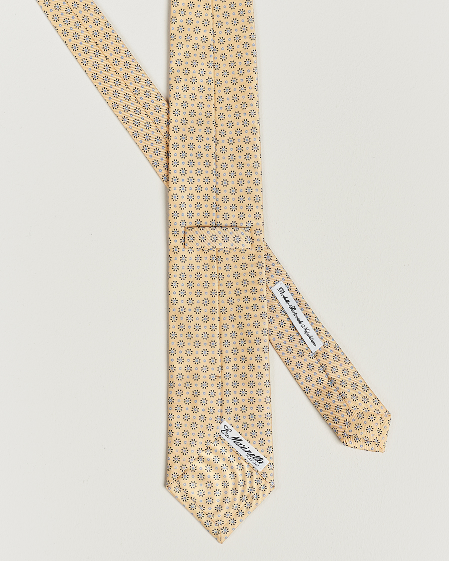 Herr | E. Marinella 3-Fold Printed Silk Tie Pale Yellow | E. Marinella | 3-Fold Printed Silk Tie Pale Yellow