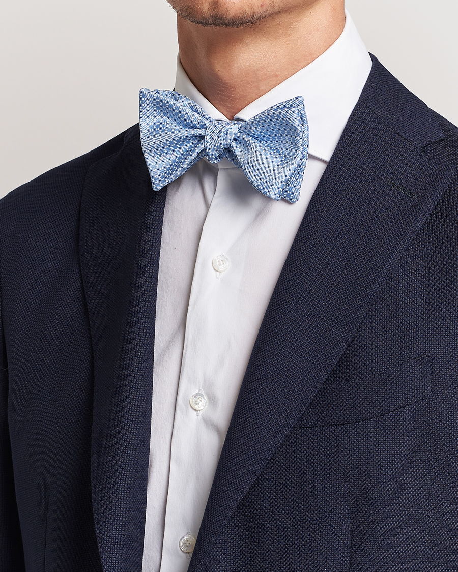 Herr | E. Marinella Printed Silk Bow Tie Light Blue | E. Marinella | Printed Silk Bow Tie Light Blue