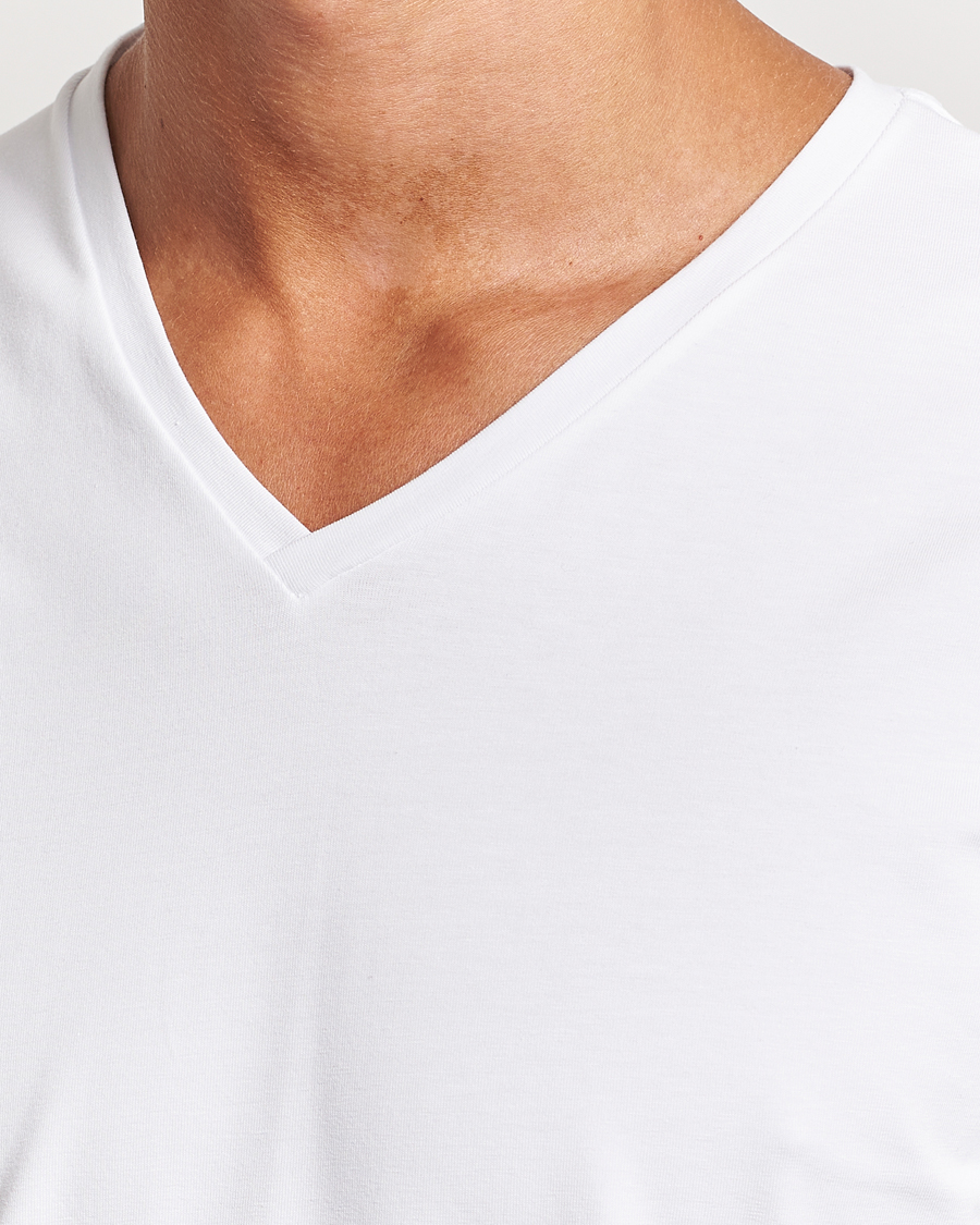 Herr | T-Shirts | Bread & Boxers | 2-Pack V-Neck T-Shirt White