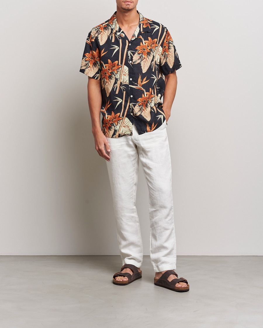 Herr | Skjortor | J.Lindeberg | Elio Tropical Print Short Sleeve Shirt Navy