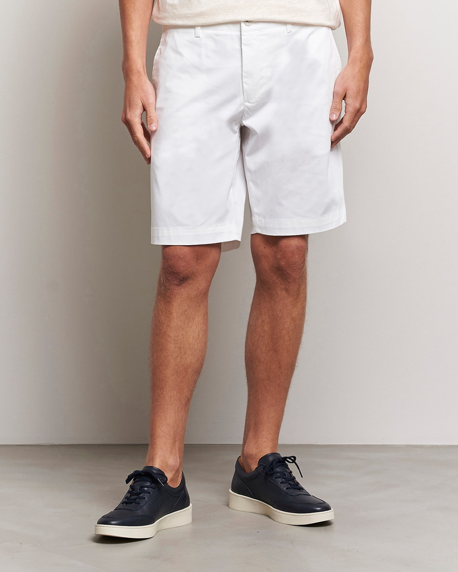 Herr | Shorts | J.Lindeberg | Nathan Super Satin Shorts White