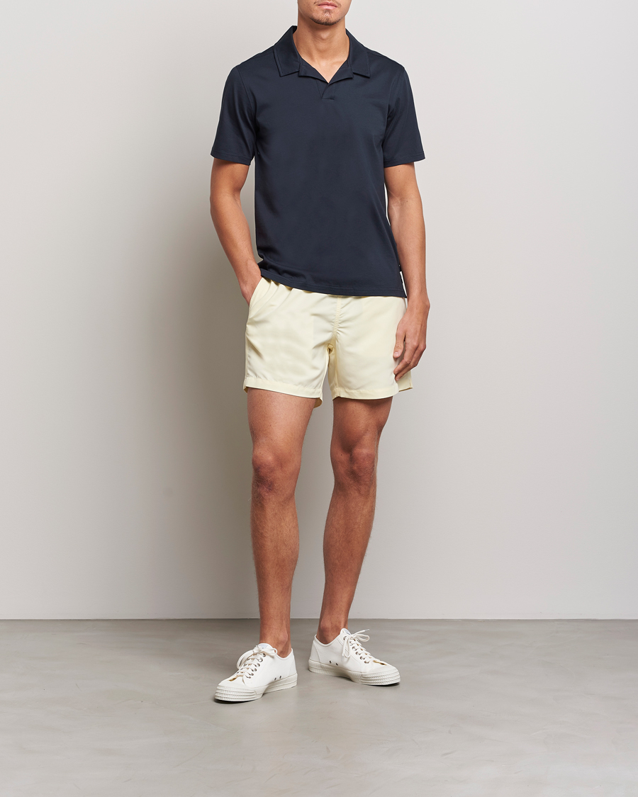 Herr | Badbyxor | J.Lindeberg | Banks Solid Swimshorts Pear Sorbet
