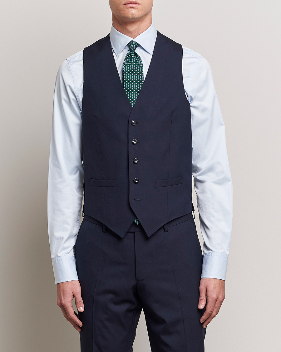 Herr | Business & Beyond | Oscar Jacobson | Carlo Wool Waistcoat Blue