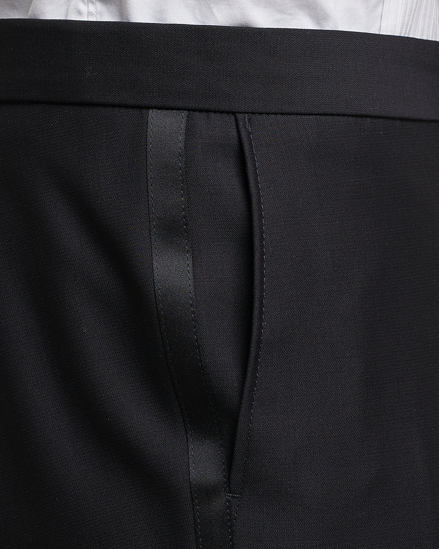 Herr | Byxor | Oscar Jacobson | Devon Wool Tuxedo Trousers Black