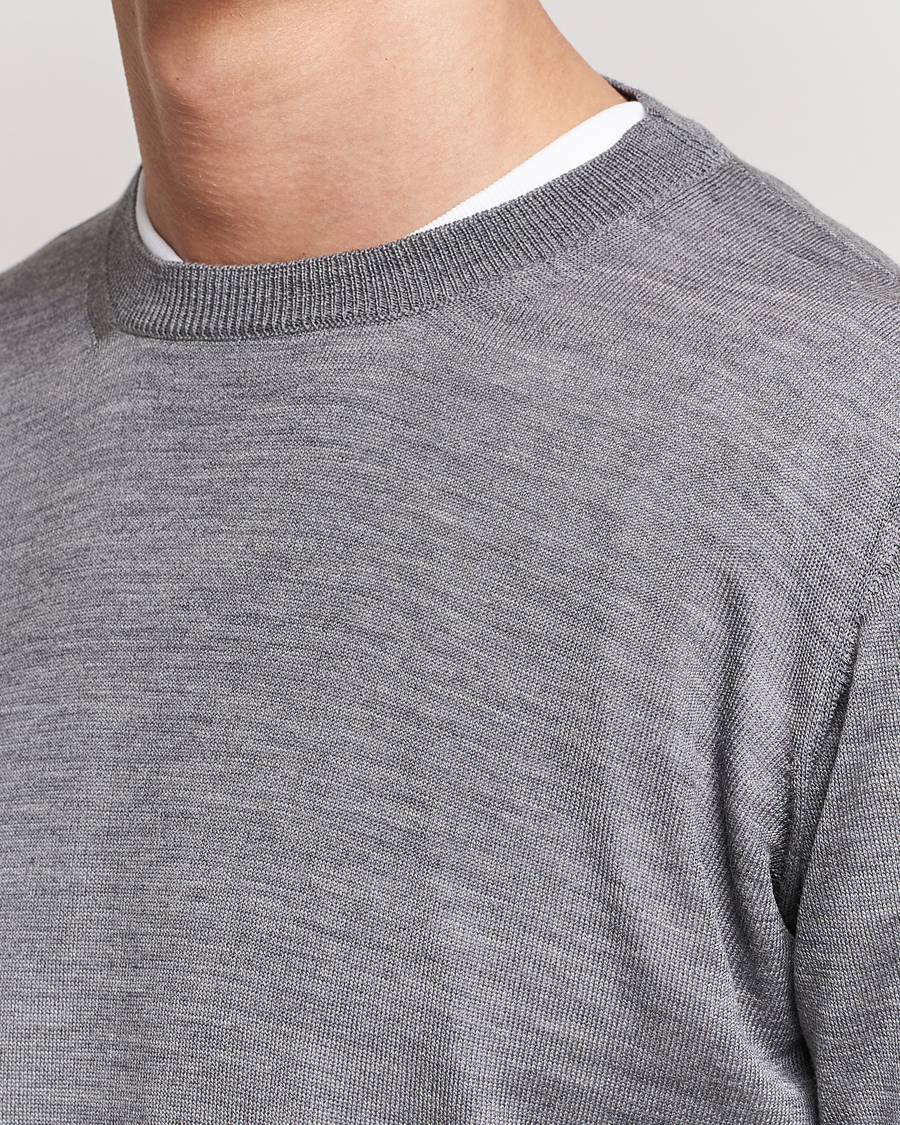 Herr | Tröjor | Oscar Jacobson | Custer Merino Wool Roundneck Grey