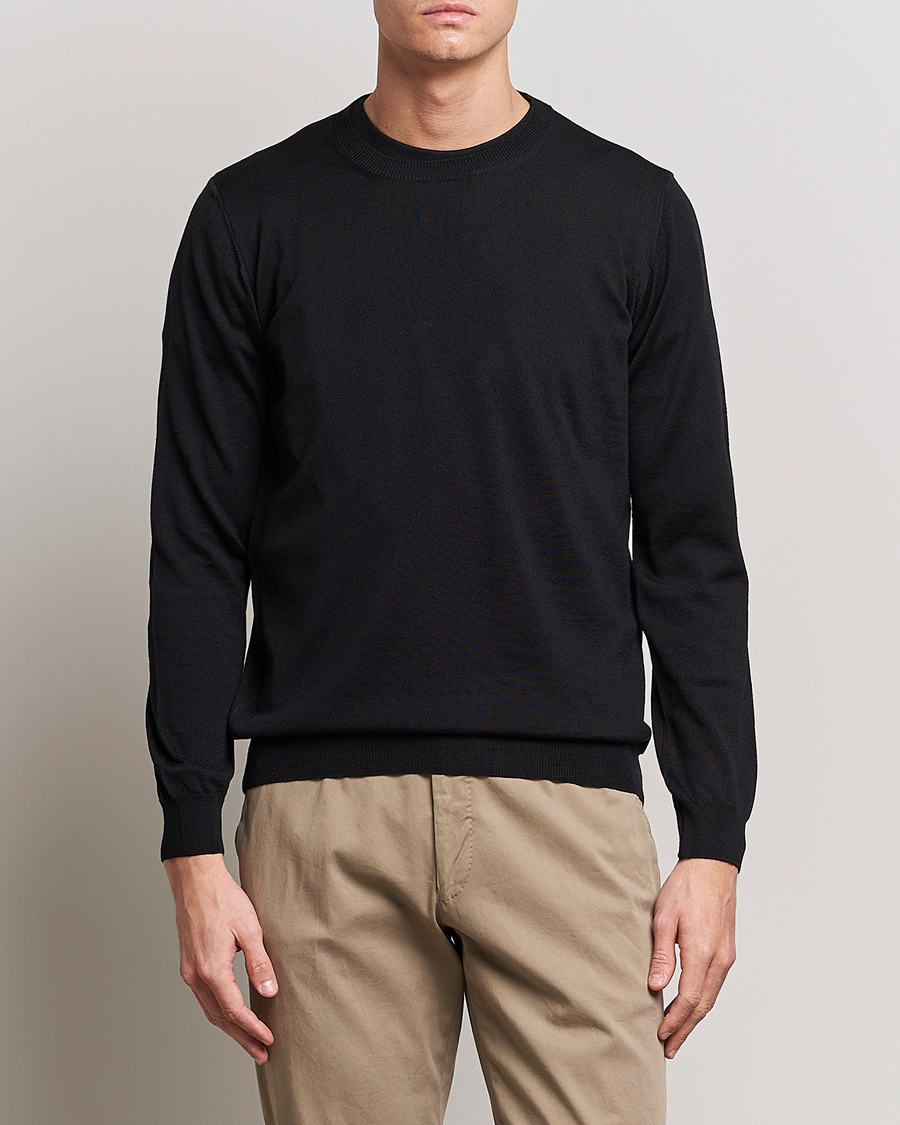 Herr | Tröjor | Oscar Jacobson | Custer Merino Wool Roundneck Black