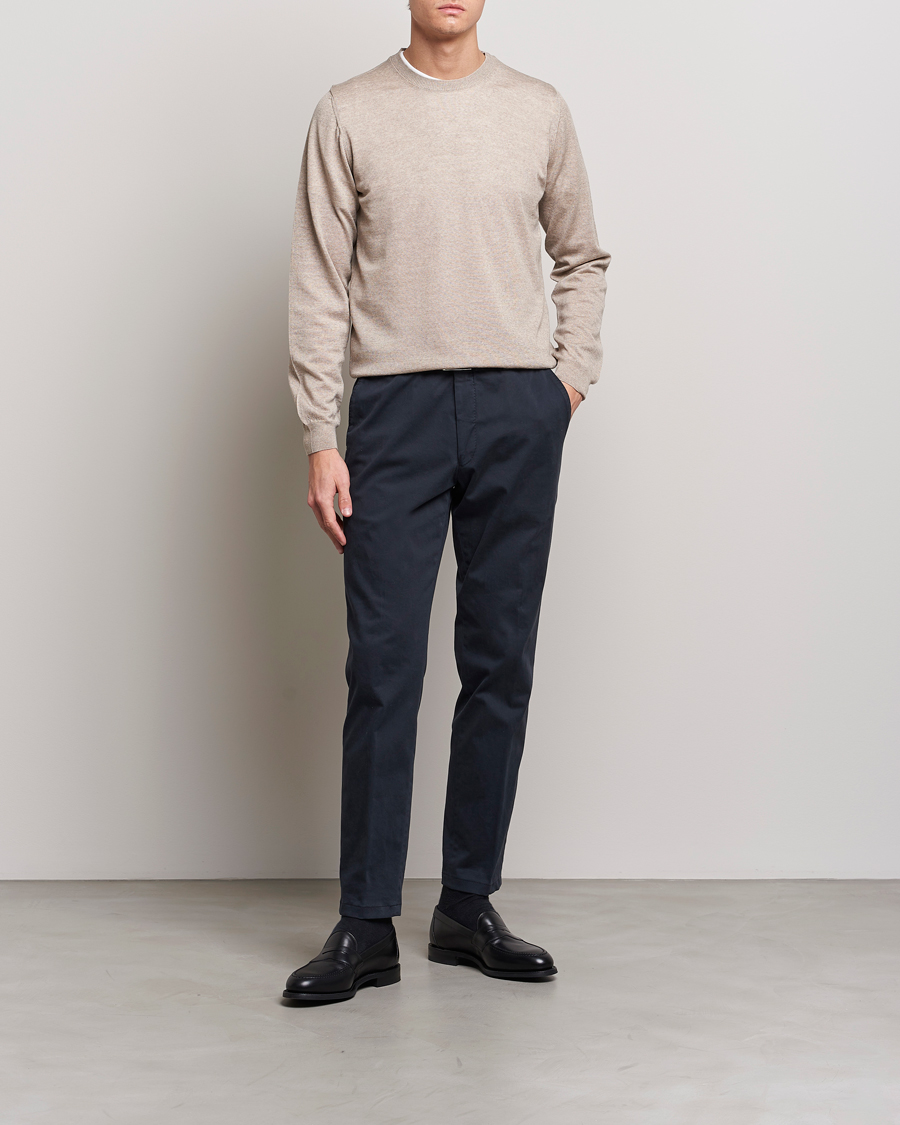 Herr | Tröjor | Oscar Jacobson | Custer Merino Wool Roundneck Beige