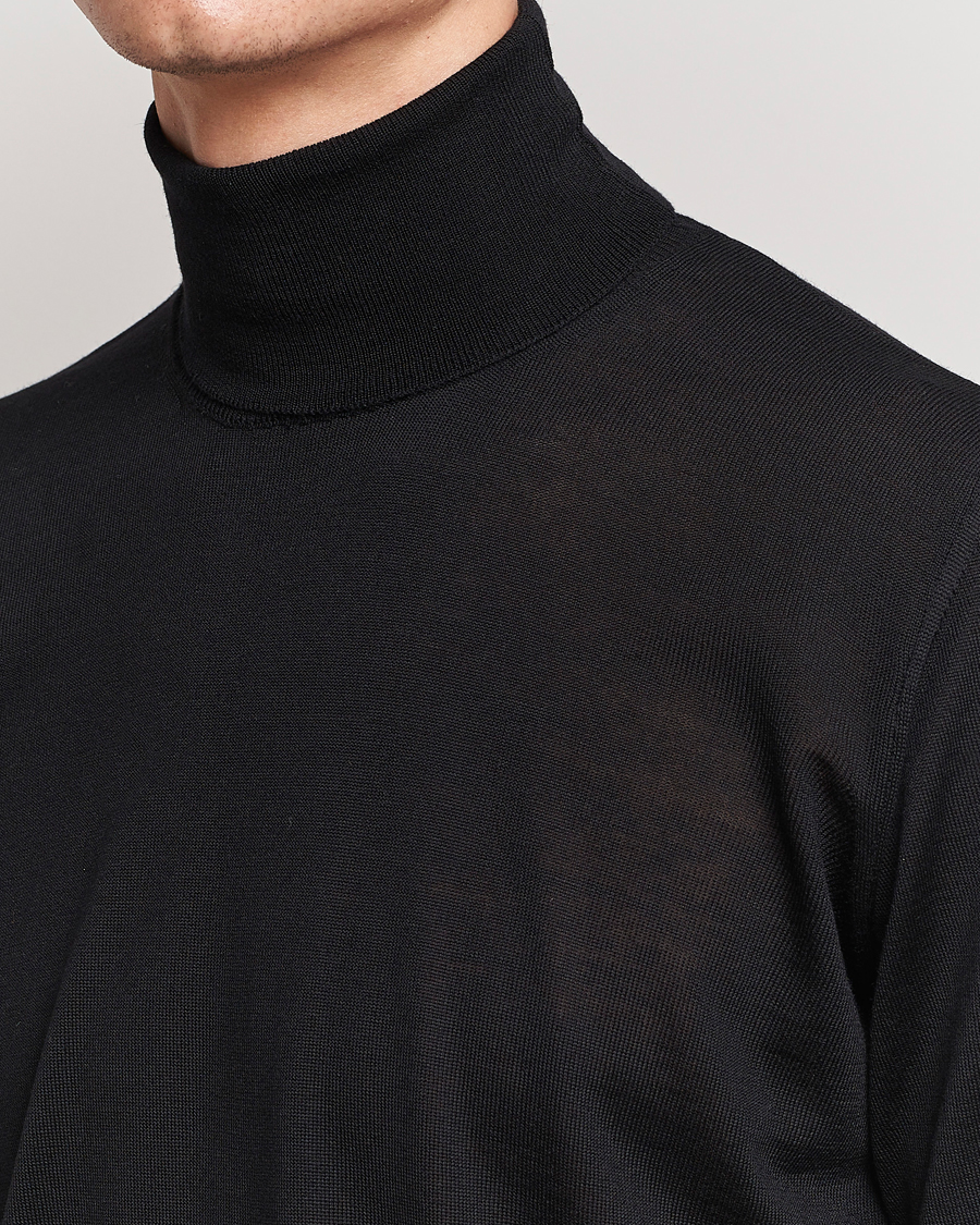 Herr | Tröjor | Oscar Jacobson | Cole Merino Wool Rollneck Black