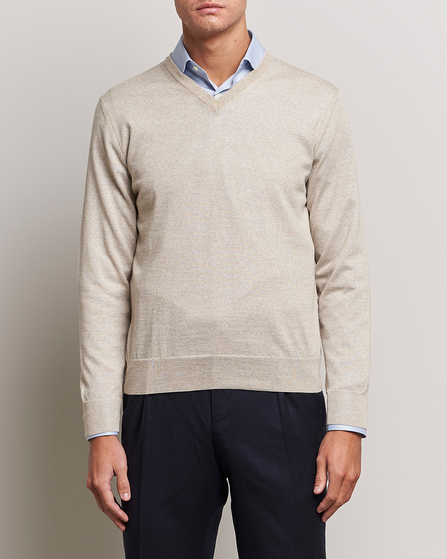 Herr | Pullover V-ringade | Canali | Merino Wool V-Neck Light Beige