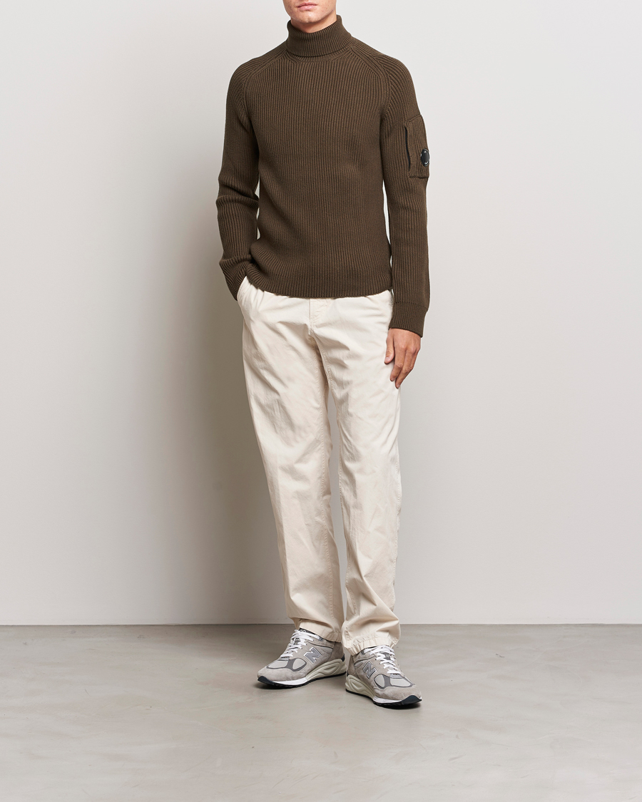 Herr | Tröjor | C.P. Company | Full Rib Knitted Cotton Rollneck Brown