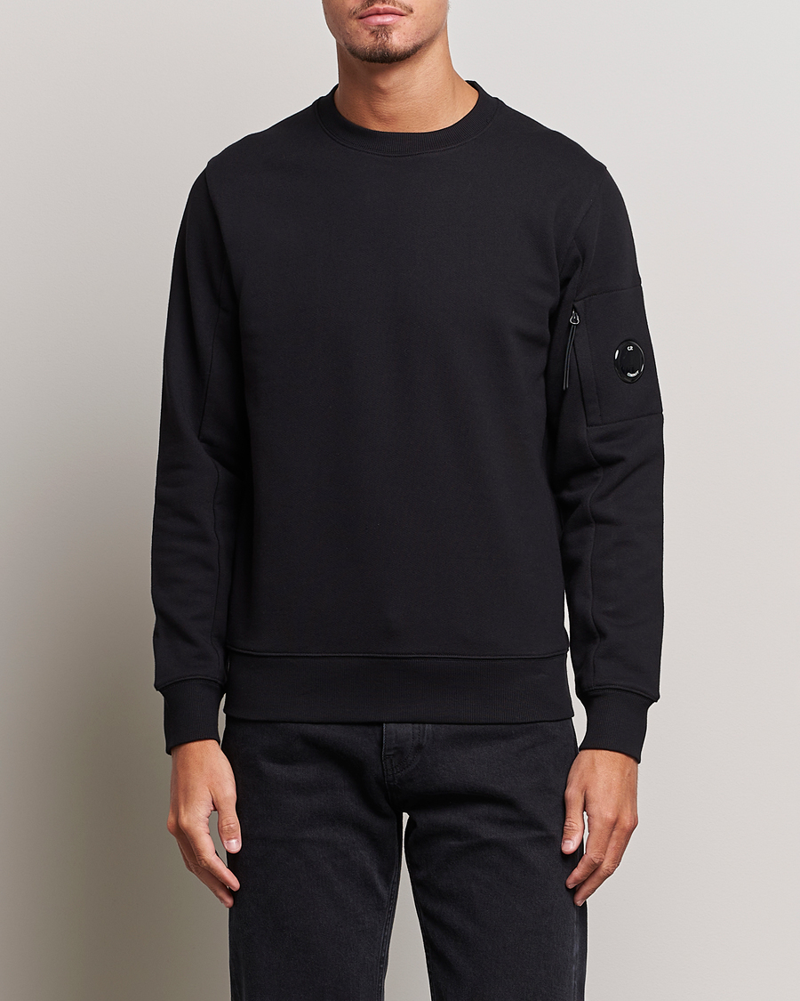 Herr | C.P. Company | C.P. Company | Diagonal Raised Fleece Lens Sweatshirt Black