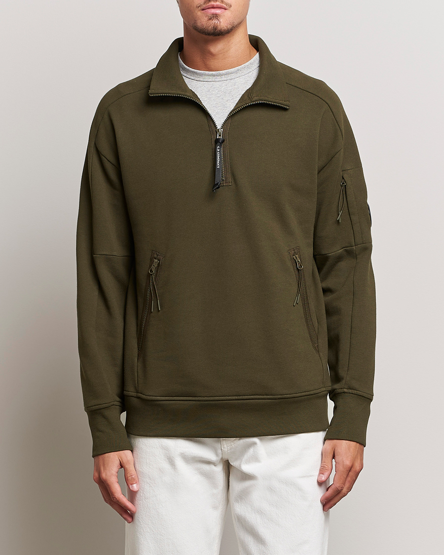 Herr | Tröjor | C.P. Company | Diagonal Raised Fleece Half Zip Lens Sweatshirt Green