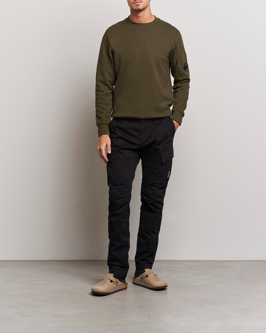 Herr | Byxor | C.P. Company | Stretch Satin Lens Cargo Pants Black