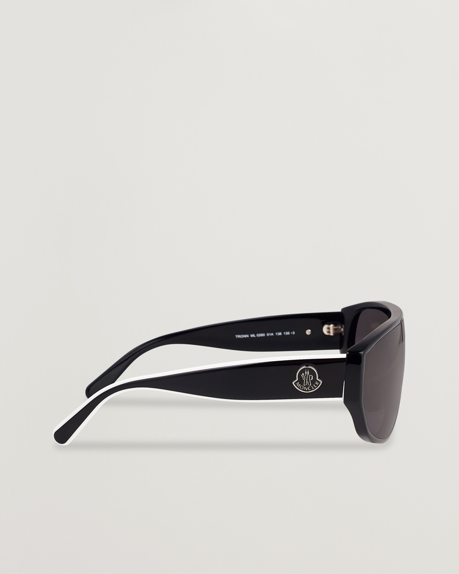 Herr | Moncler Lunettes Tronn Sunglasses Shiny Black/Smoke | Moncler Lunettes | Tronn Sunglasses Shiny Black/Smoke