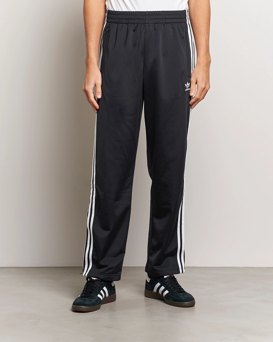 Herr | Byxor | adidas Originals | Firebird Track Pants Black/White