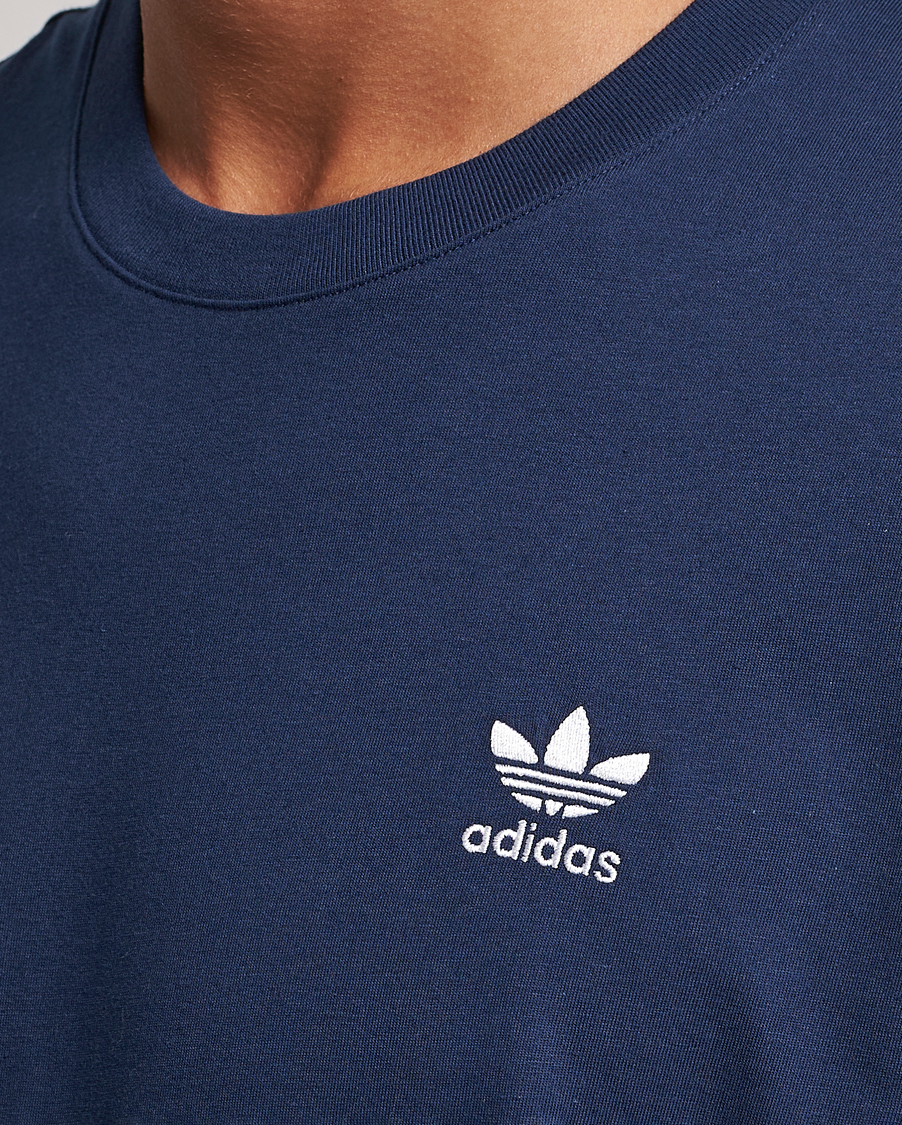 Herr | T-Shirts | adidas Originals | Essential Crew Neck T-Shirt Nindig