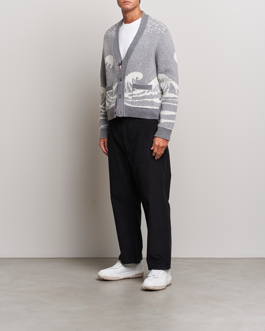 Herr | Byxor | Thom Browne | Straight Cropped Corduroy Trousers Black