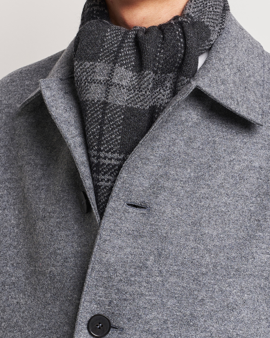 Herr | Thom Browne Wool/Cashmere Tartan Jacquard Scarf Dark Grey | Thom Browne | Wool/Cashmere Tartan Jacquard Scarf Dark Grey