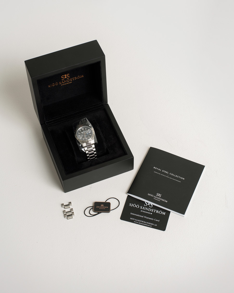 Herr | Sjöö Sandström Pre-Owned Royal Steel Worldtimer 36mm SS-1836-WT Steel/Grey | Sjöö Sandström Pre-Owned | Royal Steel Worldtimer 36mm SS-1836-WT Steel/Grey