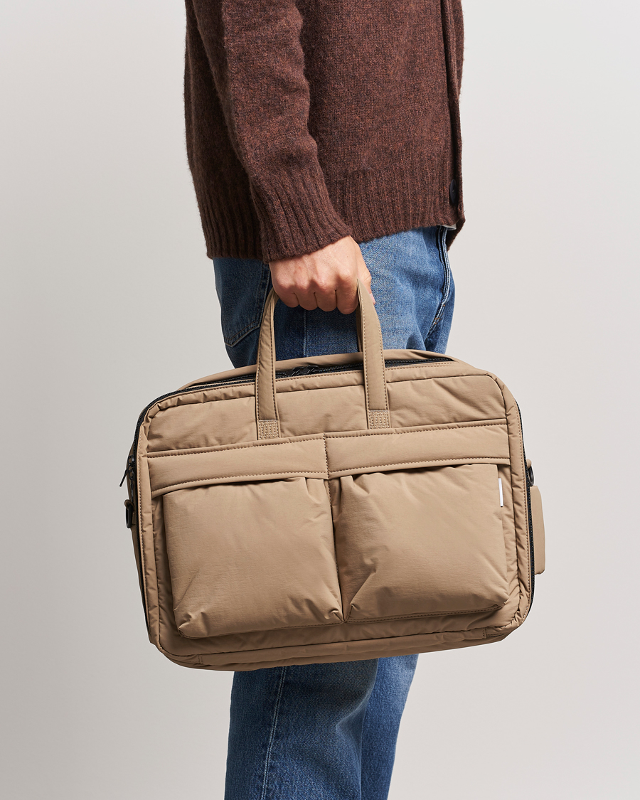 Herr | Accessoarer | mazi untitled | AM Bag 02 Nylon Briefcase Beige