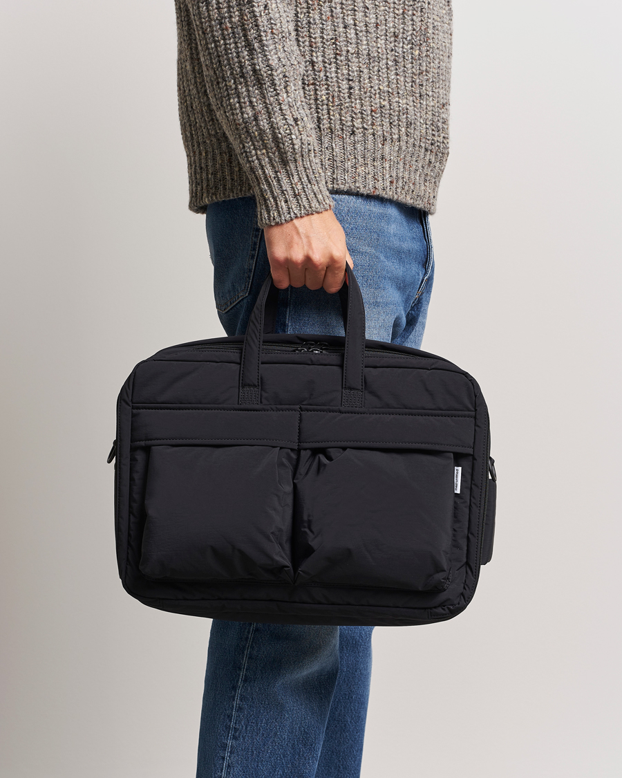 Herr | Väskor | mazi untitled | AM Bag 02 Nylon Briefcase Black