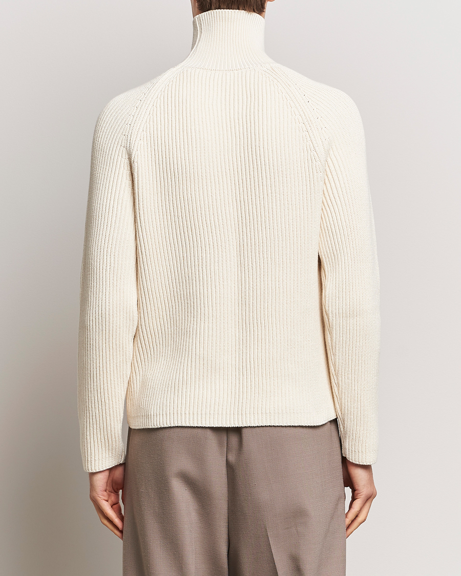 Herr | Tröjor | AMI | Heavy Knitted Turtleneck Ivory