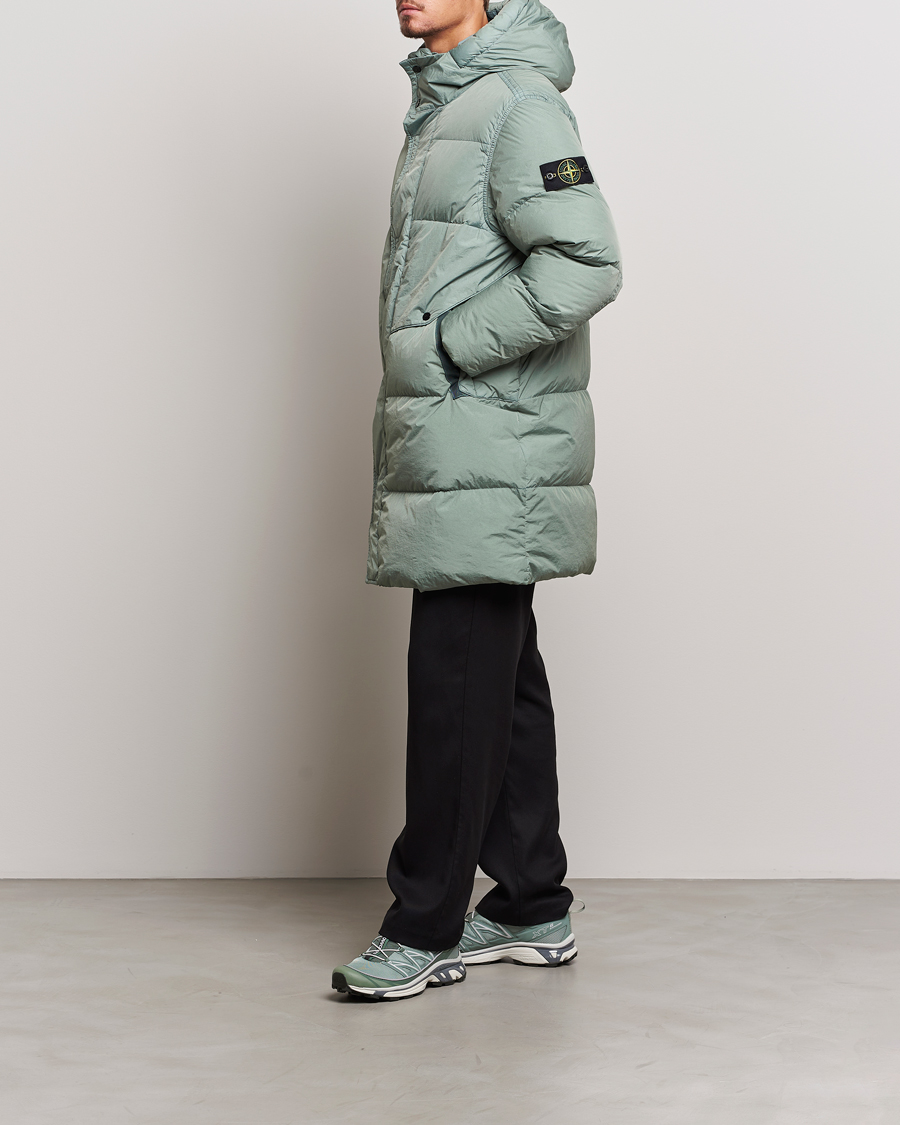 Herr | Jackor | Stone Island | Garment Dyed Recycled Nylon Long Down Jacket Sage